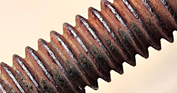 Desolder Thread Cleanup - SolderInfo