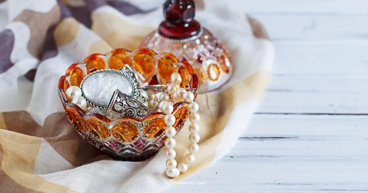 Lead Solder Jewelry - SolderInfo