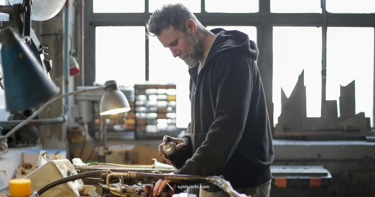 Flux Cleaning - SolderInfo