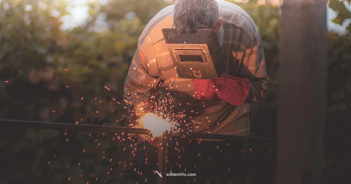 Solder vs Weld Solder vs Weld - SolderInfo